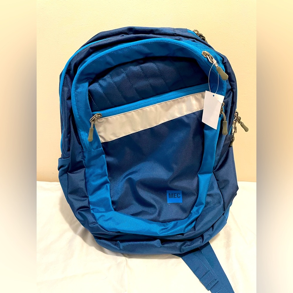 MEC Deluxe Book Bag unisex